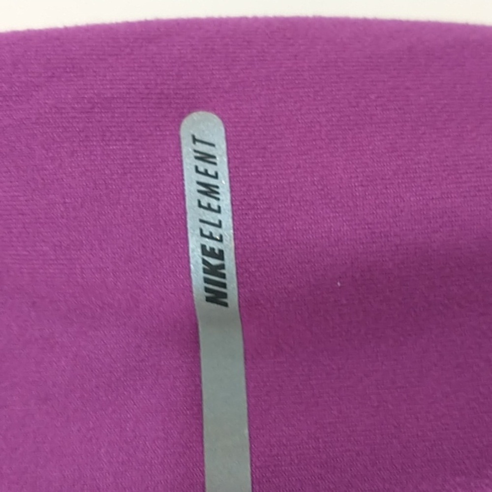 Nike - Picture 3 of 9